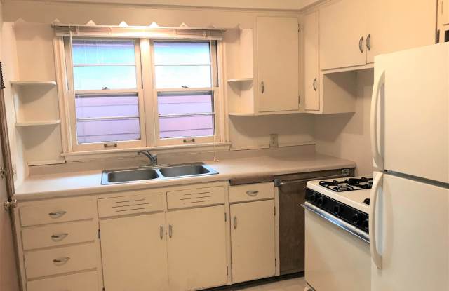 409 Palomino Lane, 1S Gallery 4