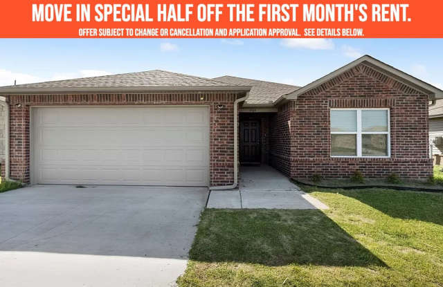 ** Move-in Special ** Spacious 4-Bedroom Home with Modern Amenities in Settlers Crossing, El Reno! photos photos