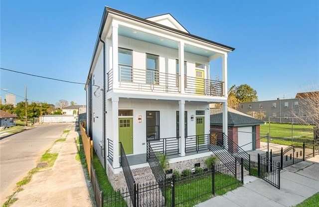 1937 FIRST Street photos photos