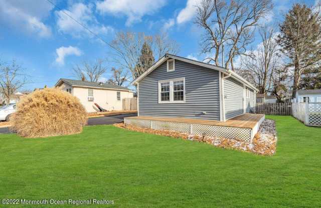 1314 Squirrel Road photos photos