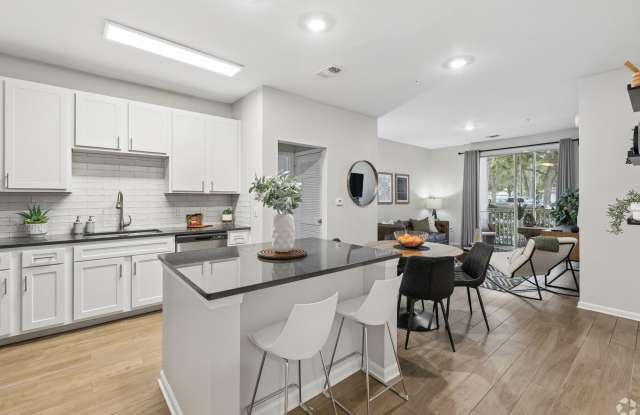 Luxe1820 Gallery 2