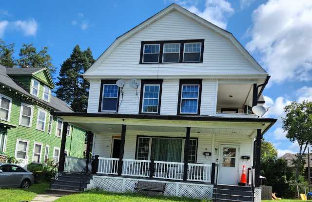 18 Crescent Street - 18 Crescent Street, Waterbury, CT 06710