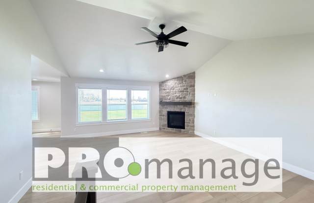 Spacious 6-Bedroom Home on a Quiet Country Lot in Rigby Gallery 3
