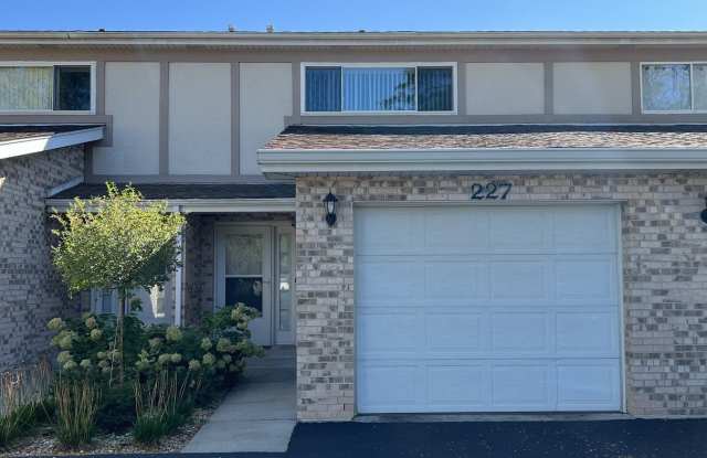 227 E Naperville Road - 227 East Naperville Road, Westmont, IL 60559