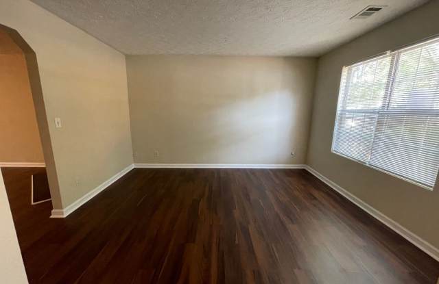 3293 River Lane SE Gallery 2