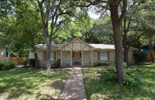 3210 Cottonwood Ln Gallery 1