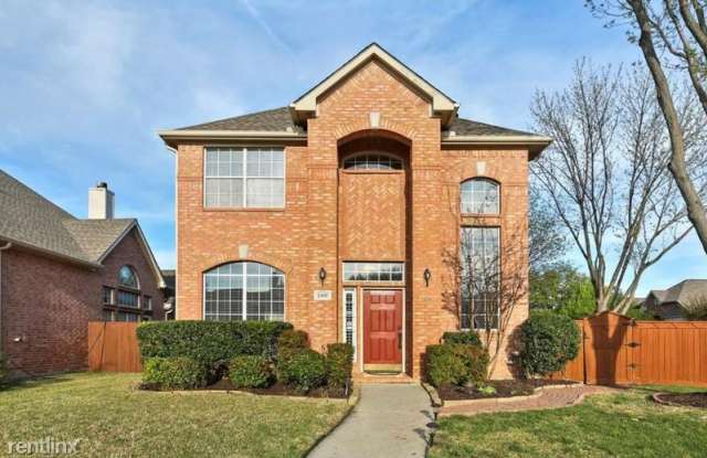 8400 Pipe Stone Dr - 8400 Pipestone Drive, Plano, TX 75025
