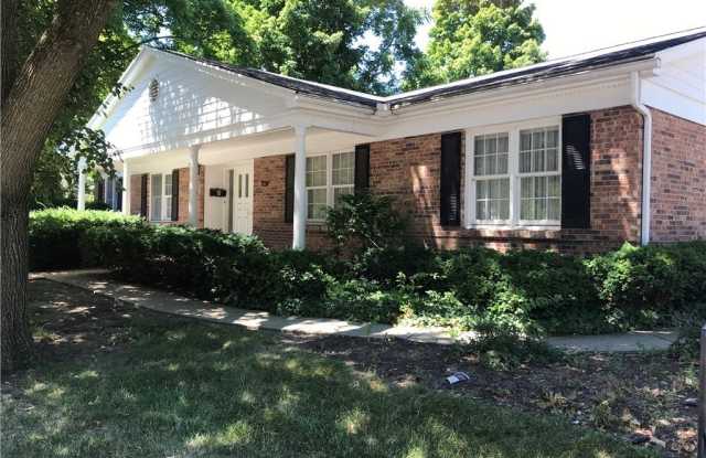 701 Far Hills Avenue photos photos