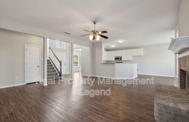 5100 Brookside Dr - 5100 Brookside Drive, Denton, TX 76226