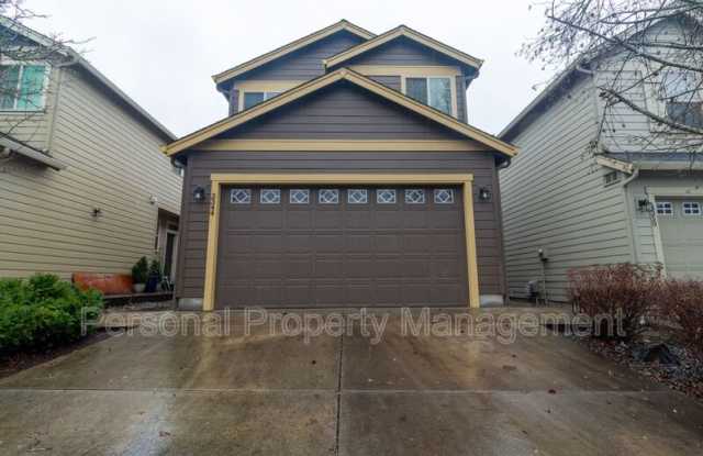 3344 NW 47th Dr - 3344 Northwest 47th Drive, Camas, WA 98607