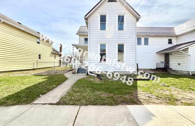 615 W 4th St photos photos