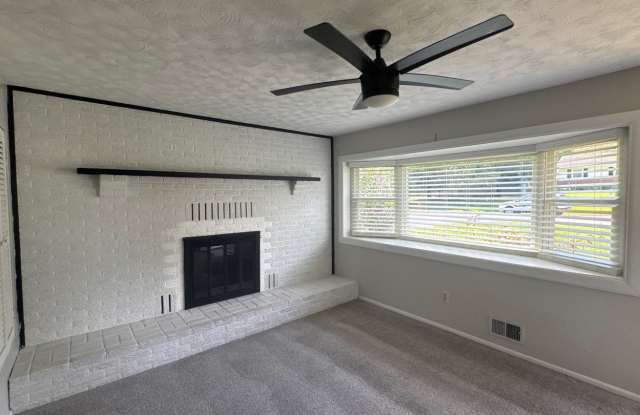 6628 Pheasant Dr Gallery 3