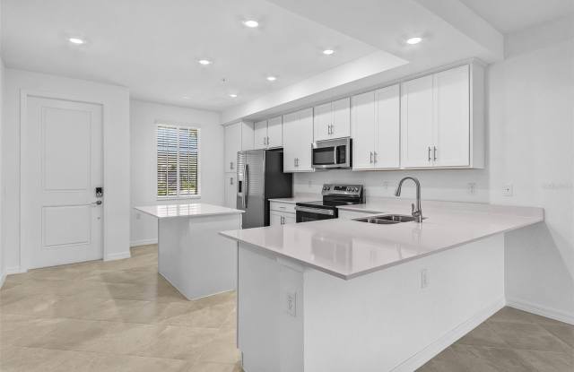 14191 HERITAGE LANDING Boulevard Gallery 3
