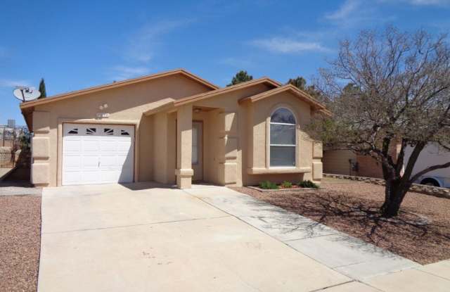 Adorable Single Level Eastside Home With Evaporative Air Located In Quiet Neighborhood - 3096 Tierra Bowles Drive, El Paso, TX 79938