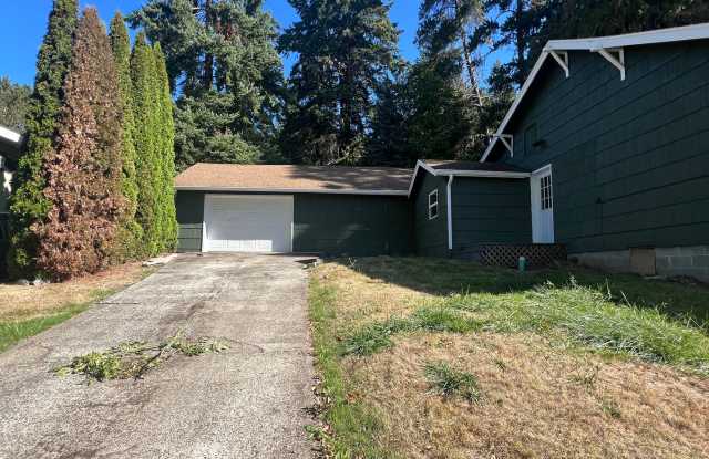 3 bedroom, 1 bath Chehalis hillside home Gallery 4