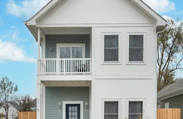 2118 Pleasant Street photos photos