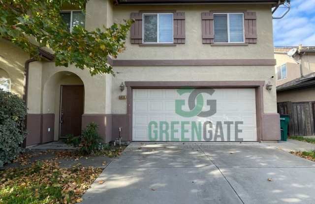 Two story 4 bedroom, 2.5 bath home in Stockton! AVAILABLE NOW!! - 5635 Jeremy Way, Stockton, CA 95212