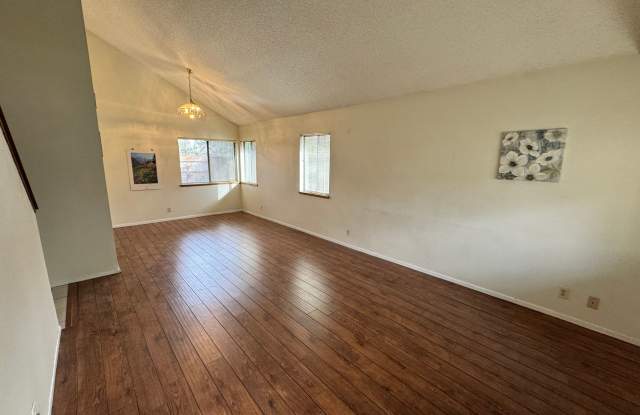 Beautiful 4 Bedroom Home Gallery 3