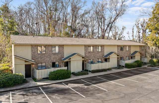 Dogwood Apartments photos photos