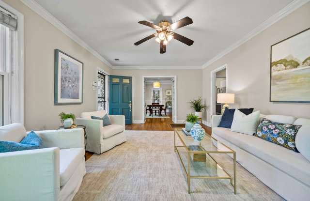 Charming 3BR Home in High Point with Spacious Living Areas & Great Location Gallery 4