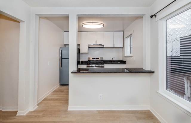 Fully Remodeled, Top Floor! On-site Laundry, New Stainless Appliances photos photos