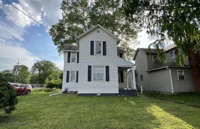 139 Whiley Ave photos photos