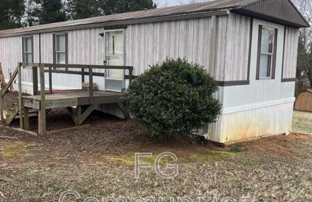 105 Oak Knoll Dr photos photos