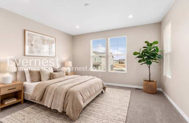 8970 Southurst Street Gallery 4