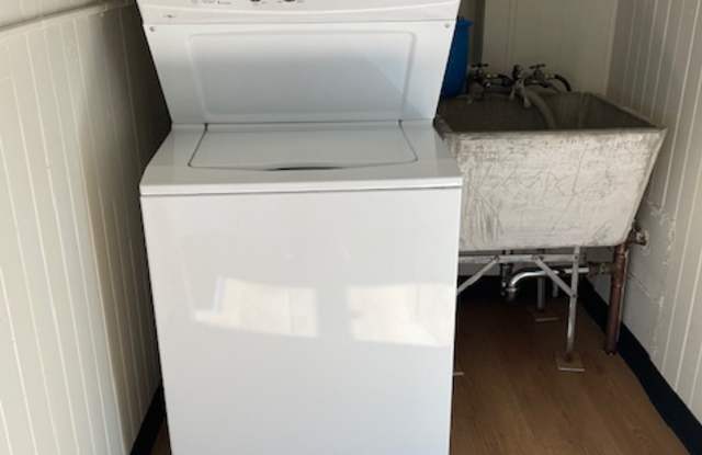 6617 Telegraph Ave. #2 - 6617 Telegraph Avenue, Oakland, CA 94609 6617 Telegraph Ave. #2 - 6617 Telegraph Avenue, Oakland, CA 94609