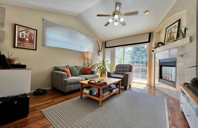 3 bedroom 2 bathroom Condo in West Fort Collins! photos photos