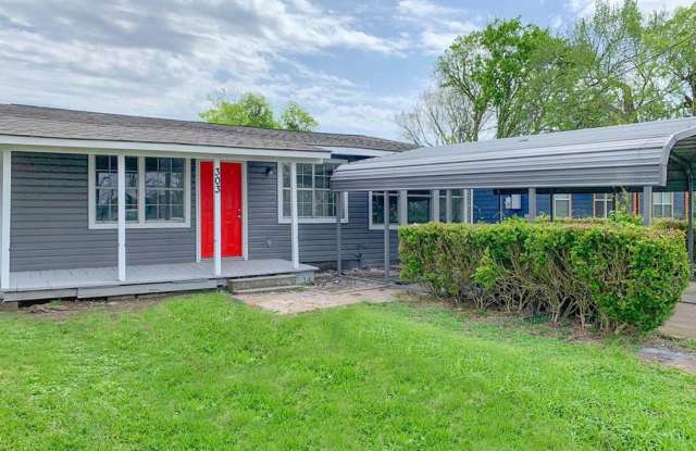 Gorgeous all renovated Home in Sweeney, TX! photos photos