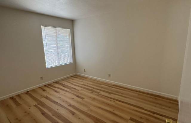 38500 Paseo Padre 215 2 Bedroom 1 Bath Gallery 3