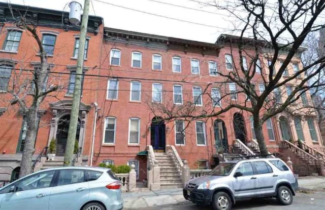 106 GRAND ST - 106 Grand Street, Garfield, NJ 07026