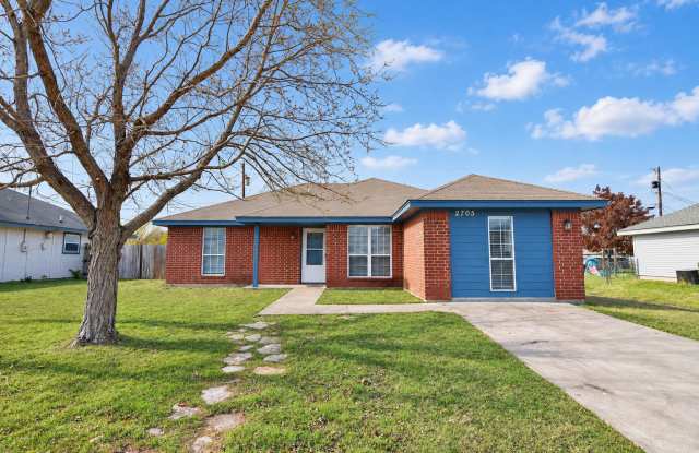 2705 Cross Timber Dr Gallery 1
