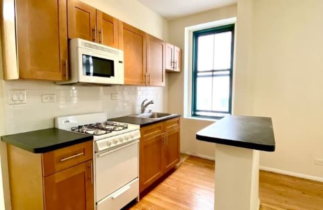 502 E 79th St - 502 E 79th St, New York City, NY 10075