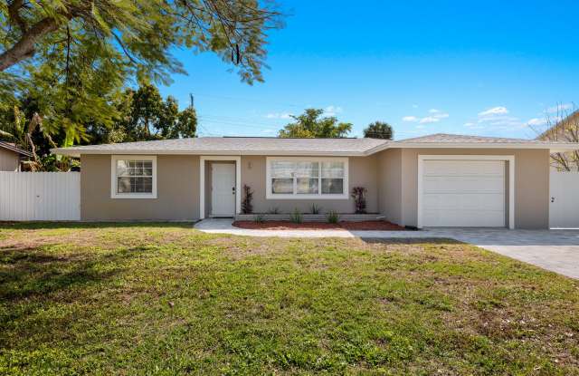 4830 Cortez Cir photos photos