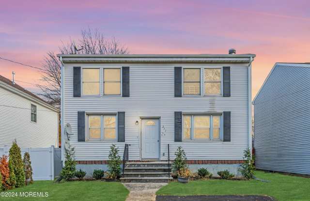 211 Delaware Avenue - 211 Delaware Avenue, Monmouth County, NJ 07721