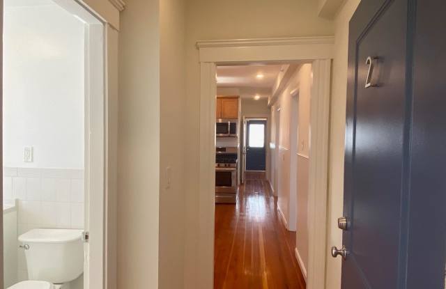 3 bed in Brighton - 15 Kelley Court, Boston, MA 02135