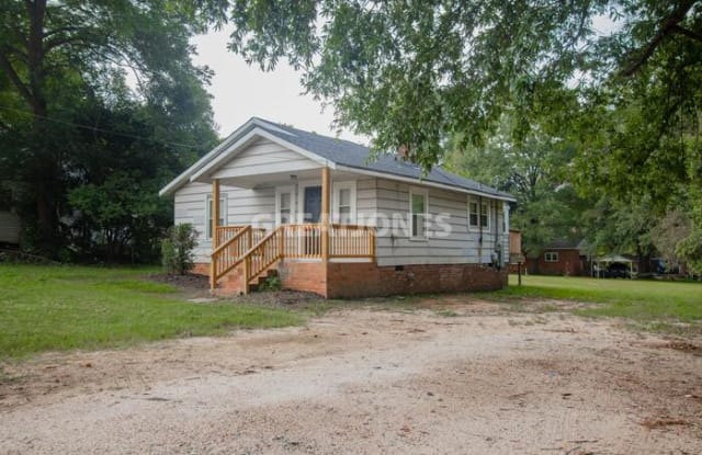 916 West Rankin Avenue - 916 West Rankin Avenue, Gastonia, NC 28052
