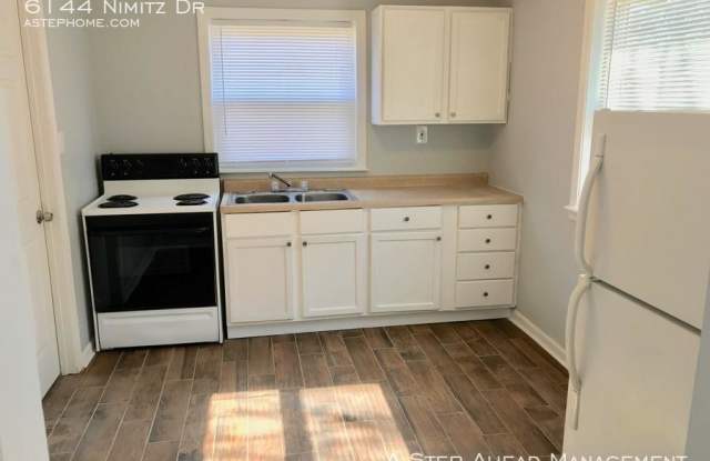 6144 Nimitz Dr Gallery 4
