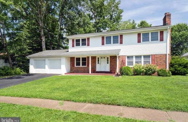 4 MALVERN COURT photos photos