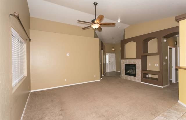5602 North Ardmore Avenue Gallery 3