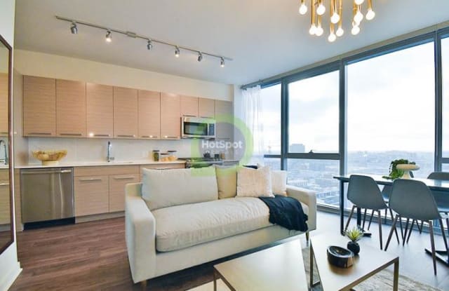 727 West Madison - 727 W Madison St, Chicago, IL 60661