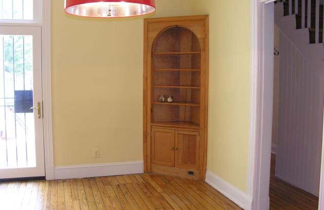 1310 WALLACH PLACE NW Gallery 4