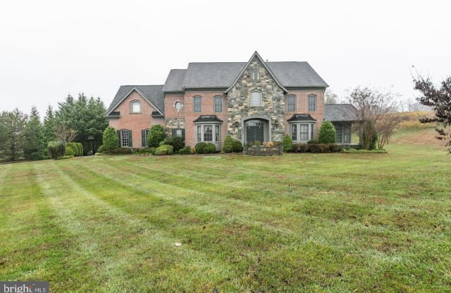 16843 HARBOUR TOWN DR - 16843 Harbour Town Dr, Cloverly, MD 20905