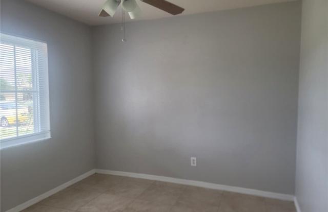 1143 Homer Avenue S Gallery 2