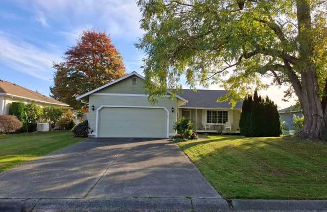 FURNISHED - 3 Bedroom Rambler in Gated Community - Sea Links Gallery 3