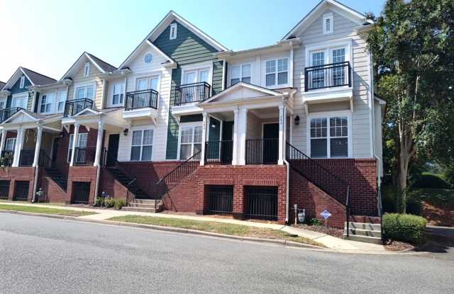 Corner Unit Townhome located in the Village Park Community! Gallery 1