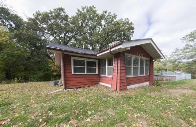 Beautiful 3 Bedroom 1 Bath Home Gallery 4