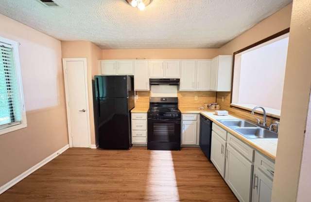 5371 Century Trace Gallery 4